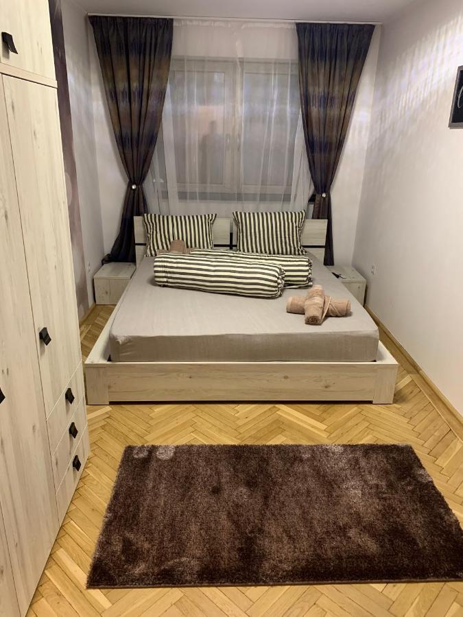 Holiday Apartment Sibiu Exterior photo