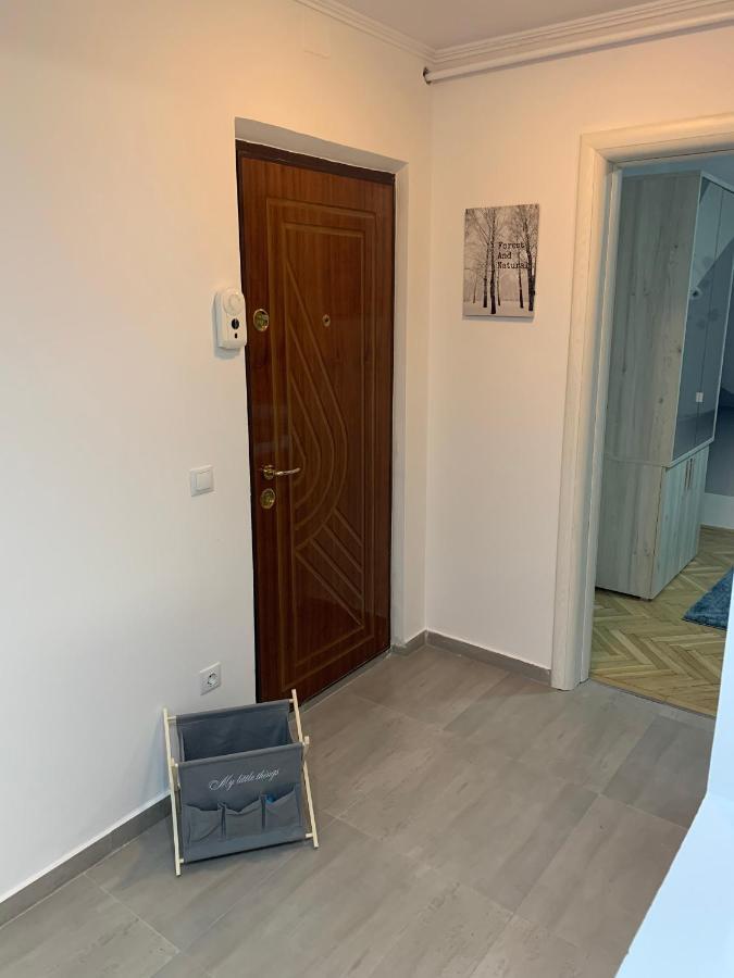 Holiday Apartment Sibiu Exterior photo